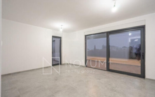 Beachside Apartment in Rogoznica
Modern 3-Bedroom, 70 m² Residence in a New Development